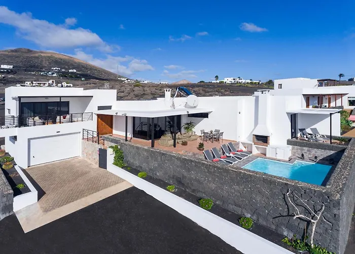 Saudade Vila Mácher